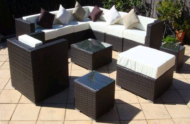 Rattan sofa set