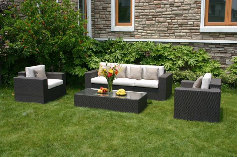 Rattan sofa set